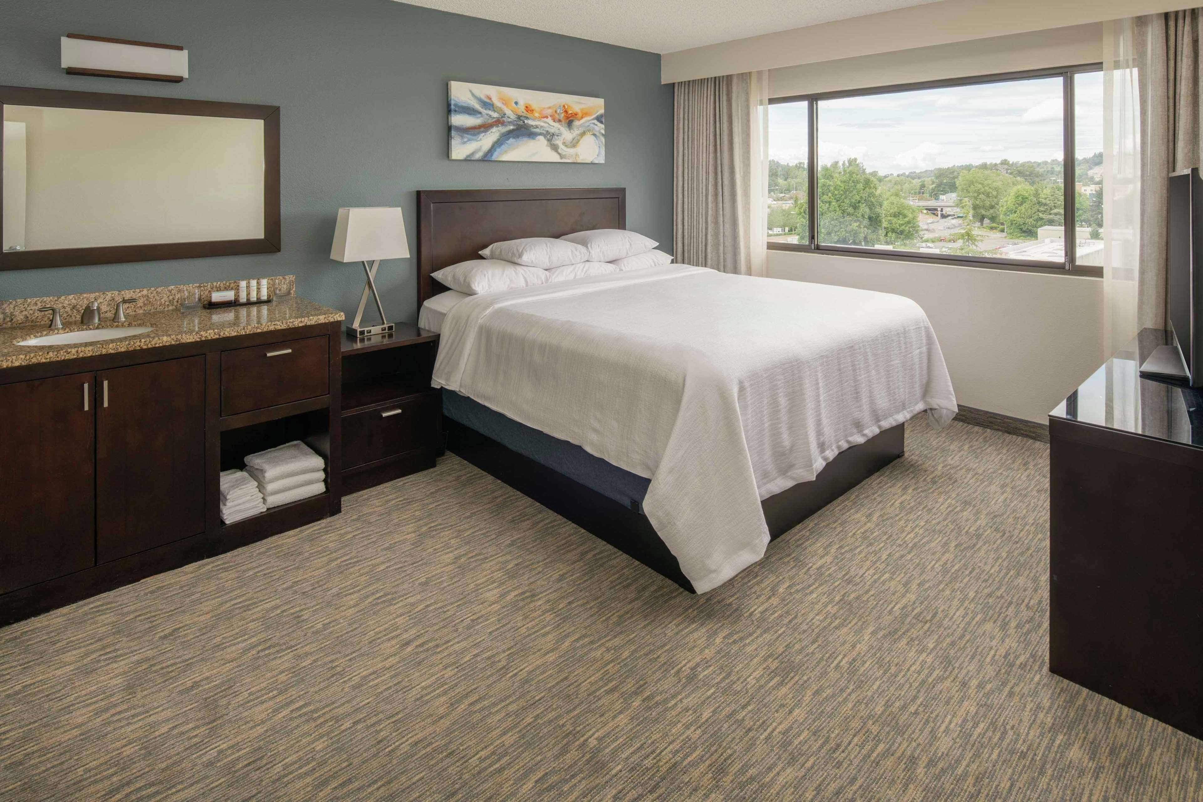 Embassy Suites By Hilton Seattle - Tacoma International Airport Tukwila Exteriér fotografie