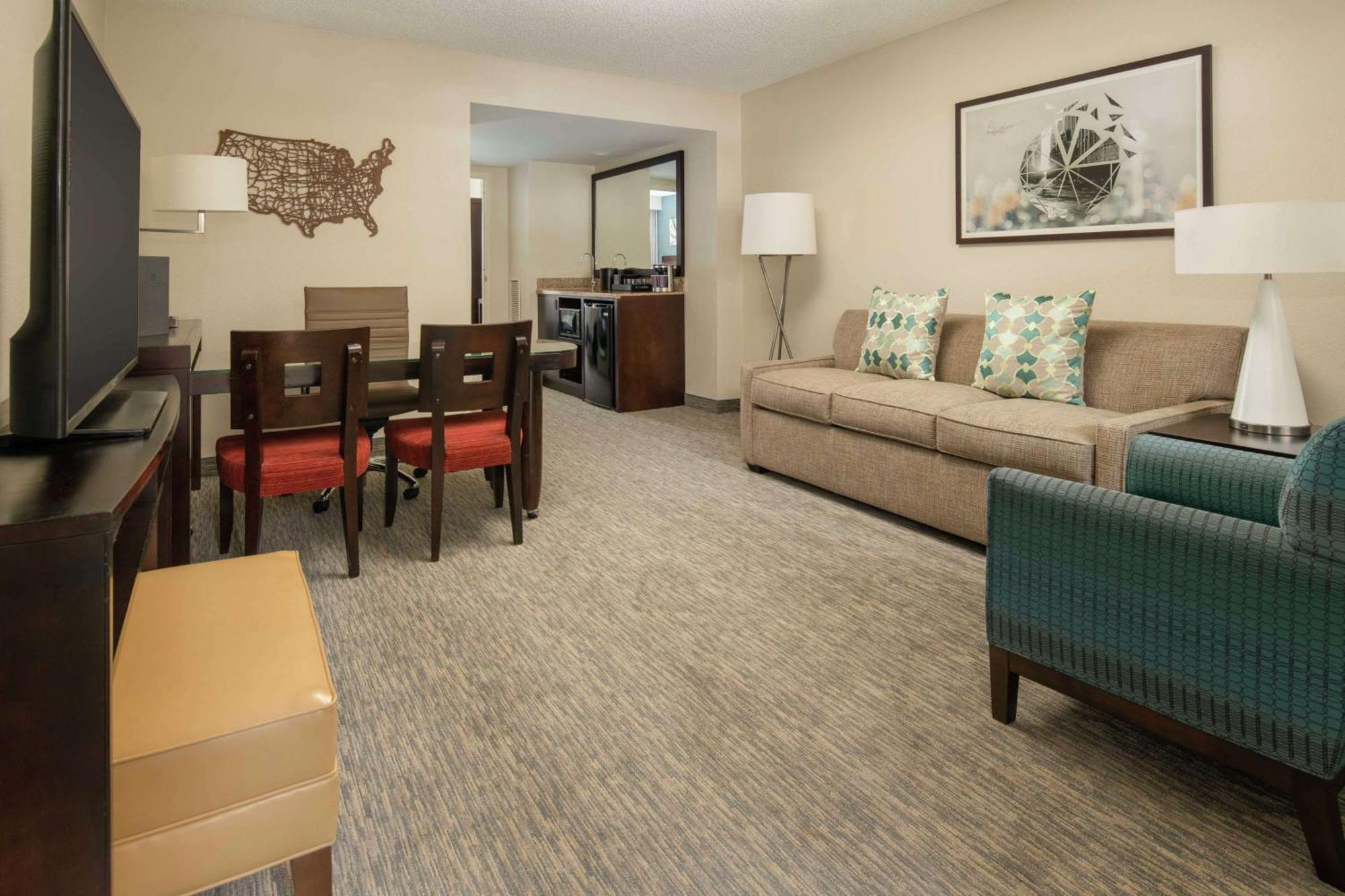 Embassy Suites By Hilton Seattle - Tacoma International Airport Tukwila Exteriér fotografie