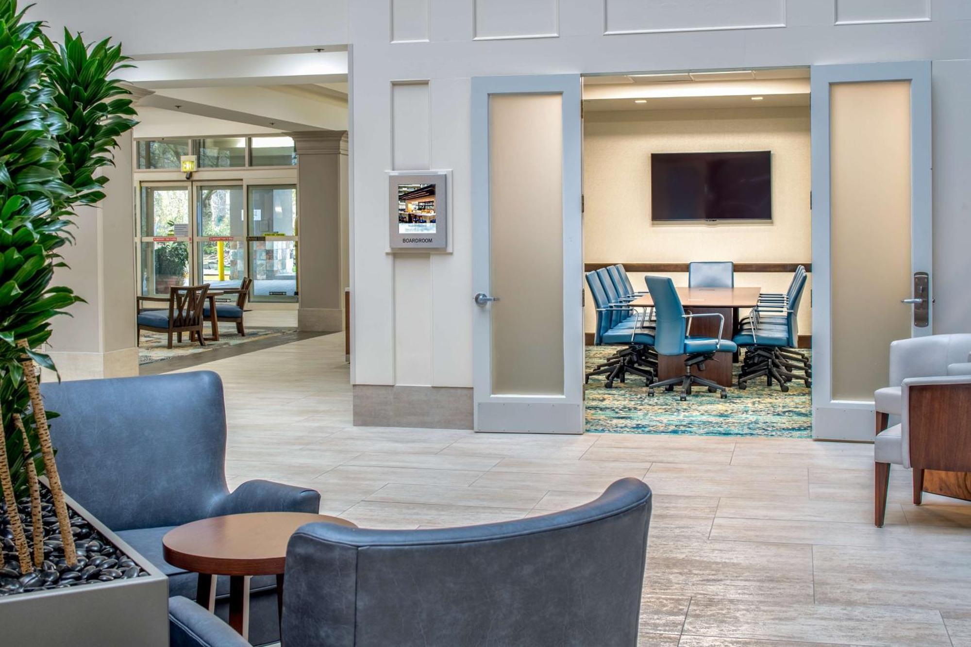 Embassy Suites By Hilton Seattle - Tacoma International Airport Tukwila Exteriér fotografie
