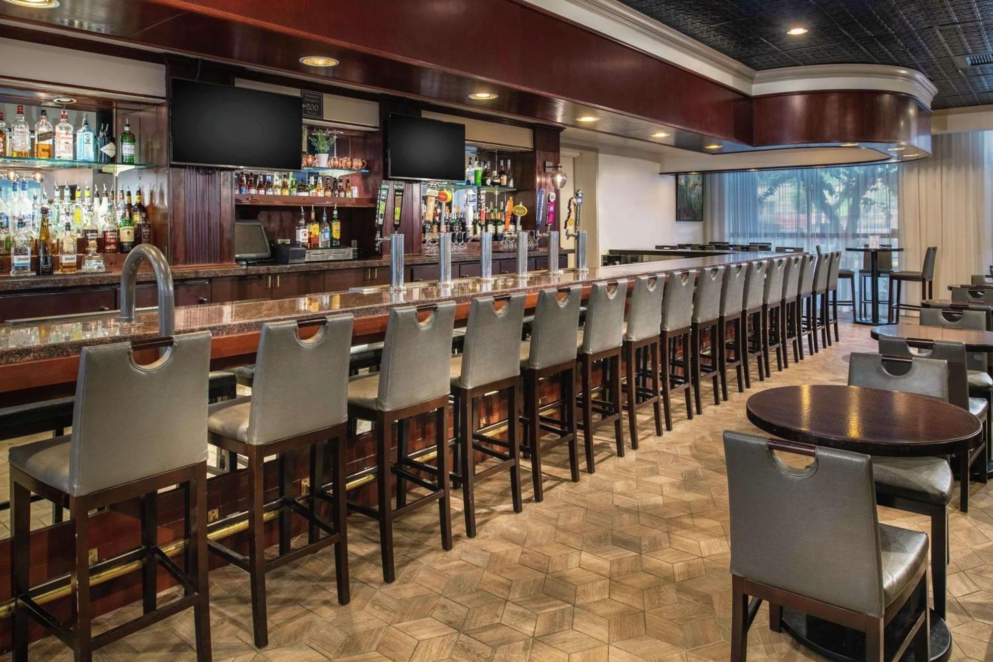 Embassy Suites By Hilton Seattle - Tacoma International Airport Tukwila Exteriér fotografie
