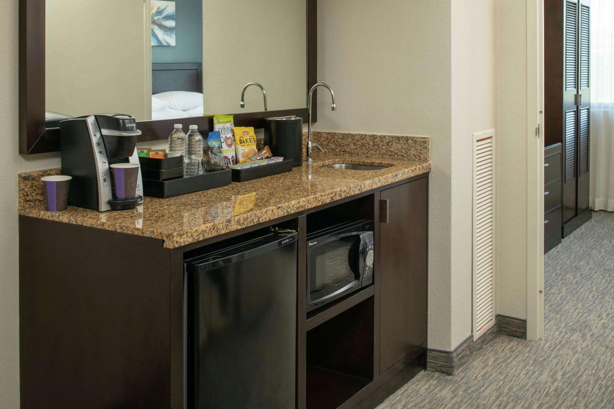 Embassy Suites By Hilton Seattle - Tacoma International Airport Tukwila Exteriér fotografie