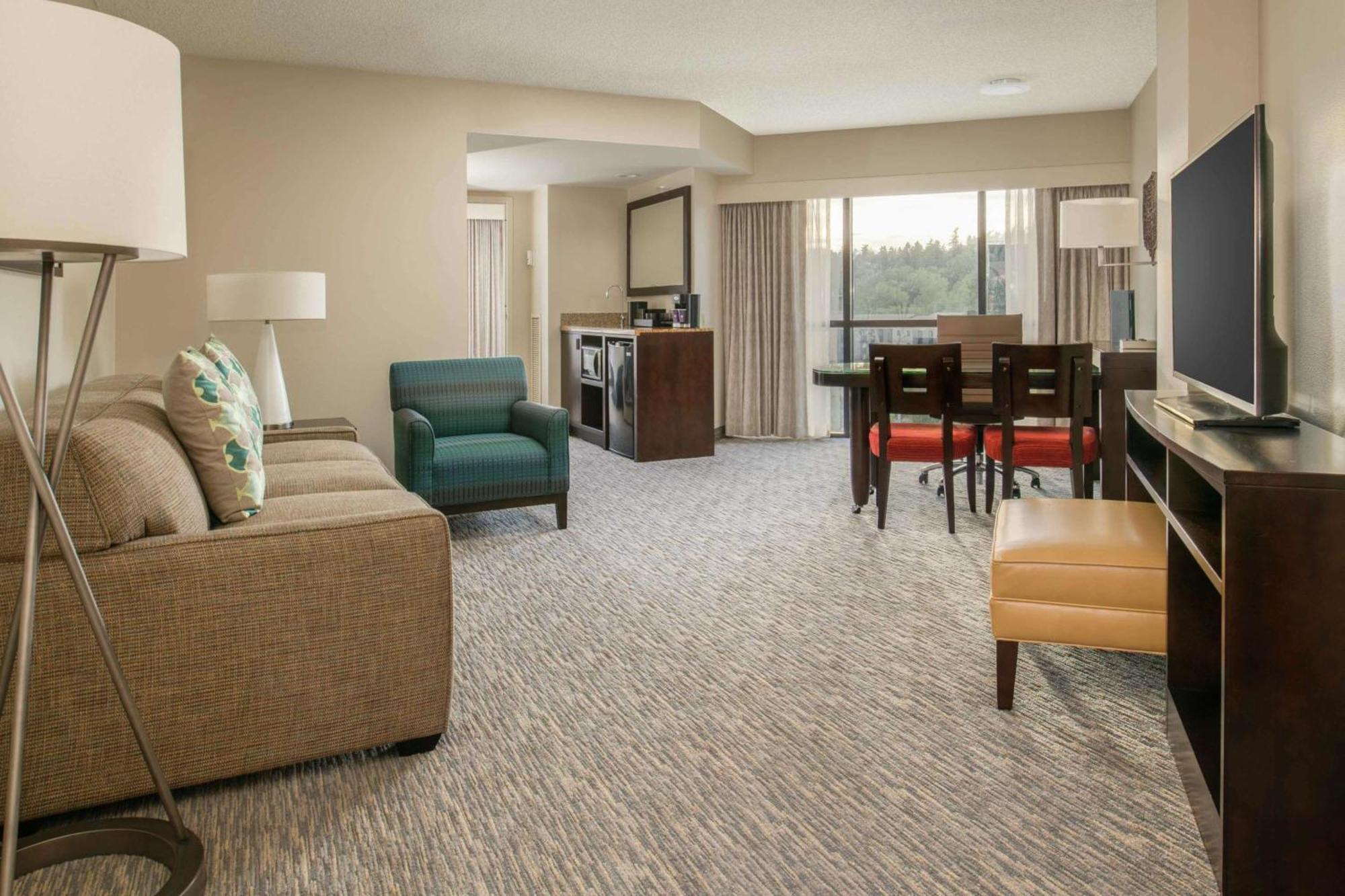 Embassy Suites By Hilton Seattle - Tacoma International Airport Tukwila Exteriér fotografie