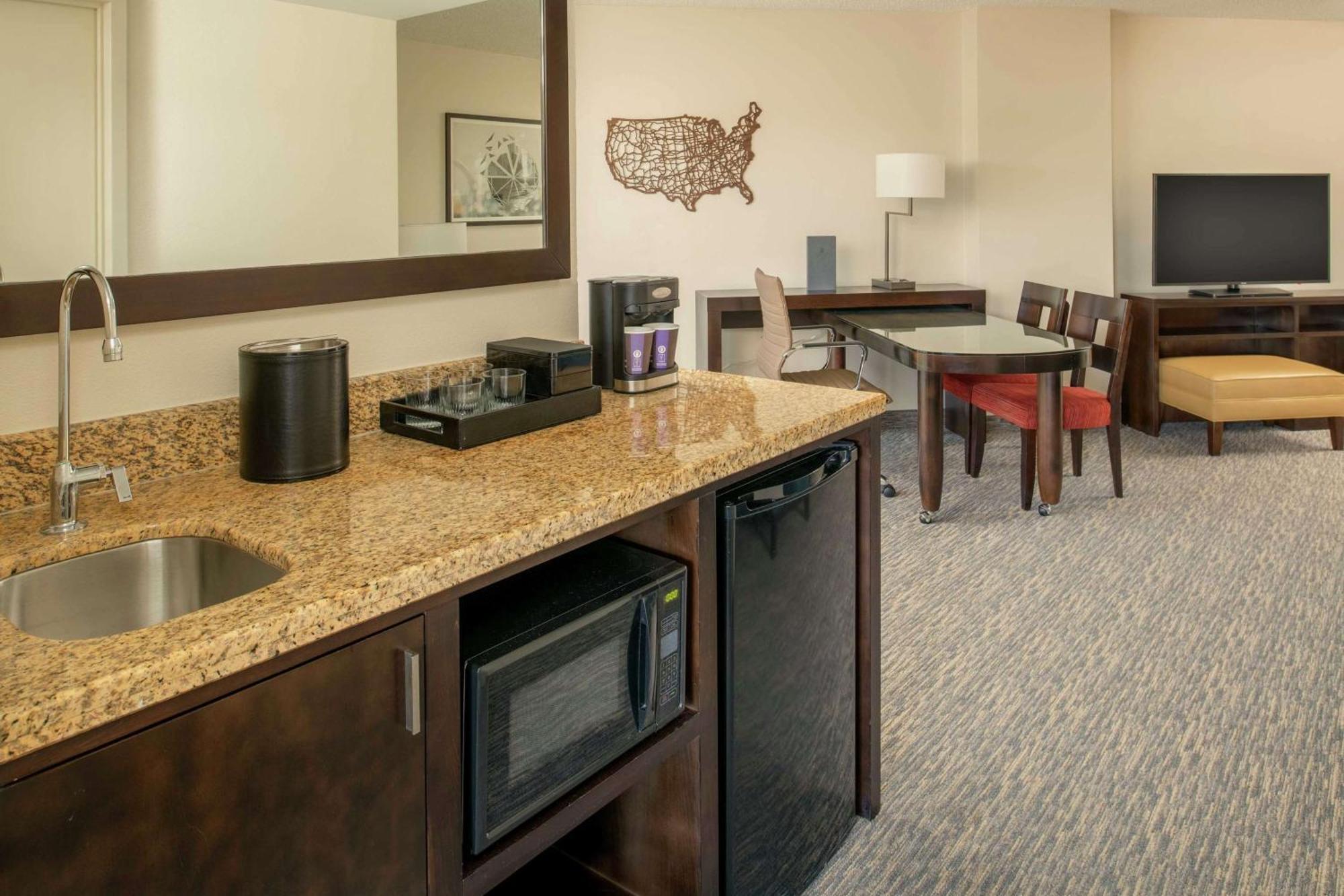 Embassy Suites By Hilton Seattle - Tacoma International Airport Tukwila Exteriér fotografie
