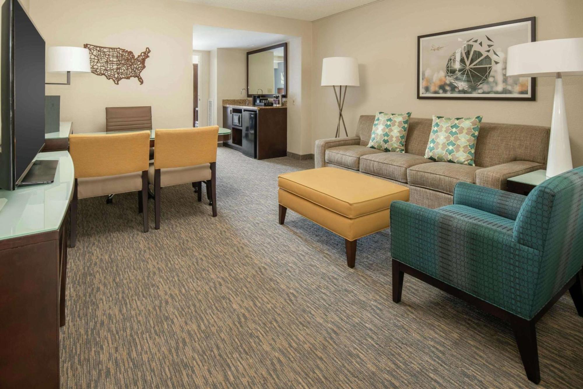Embassy Suites By Hilton Seattle - Tacoma International Airport Tukwila Exteriér fotografie