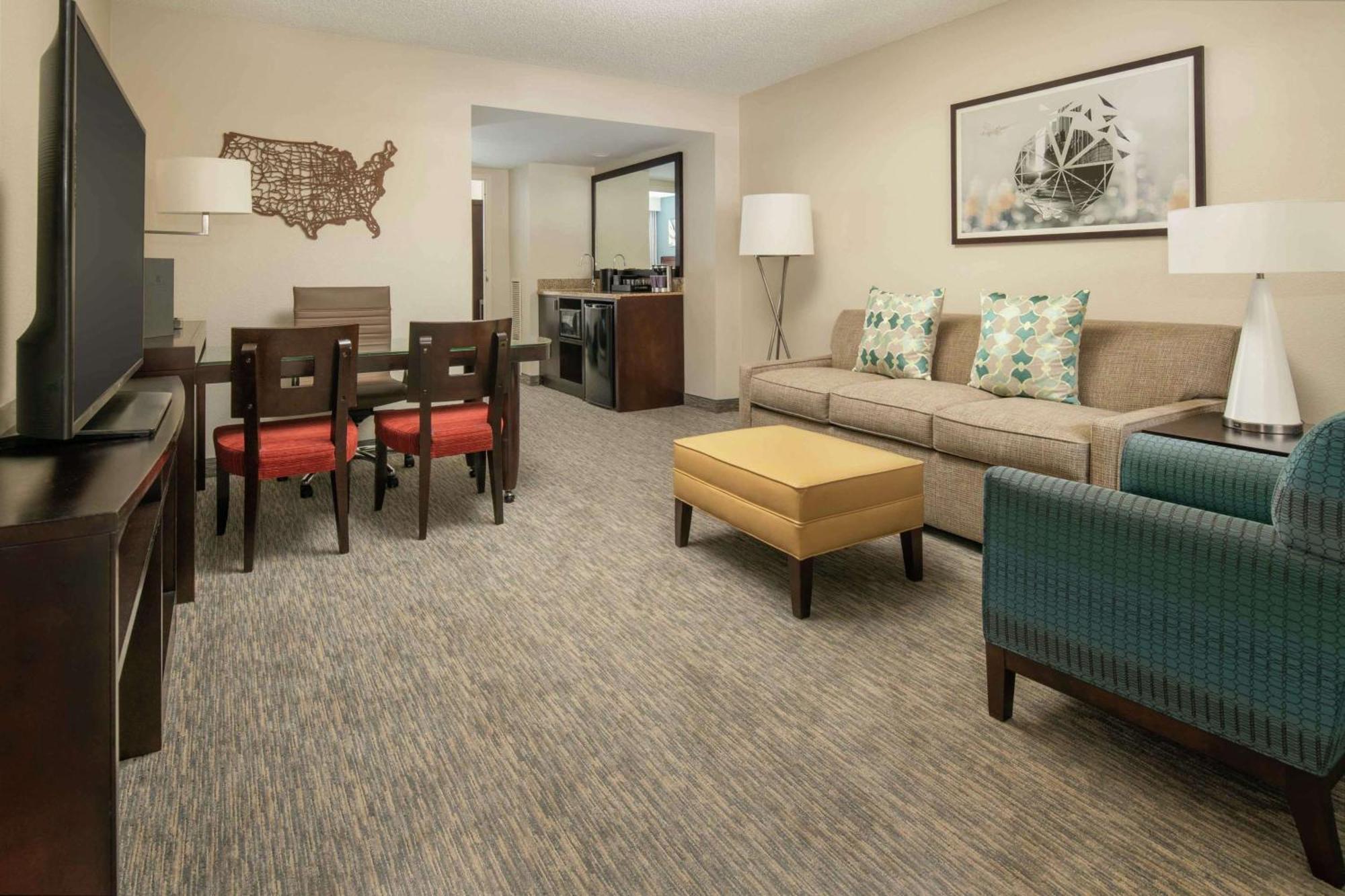 Embassy Suites By Hilton Seattle - Tacoma International Airport Tukwila Exteriér fotografie