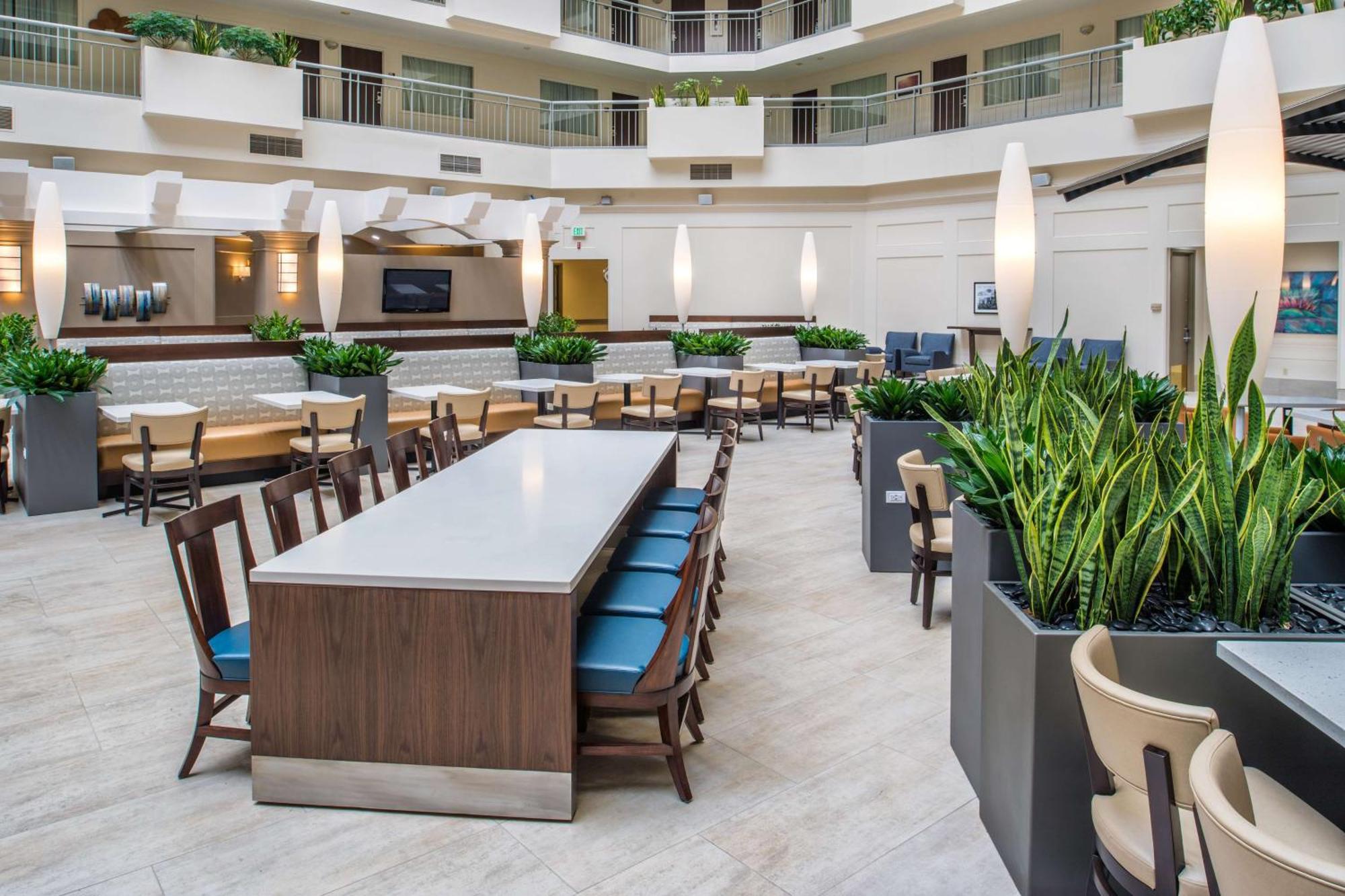 Embassy Suites By Hilton Seattle - Tacoma International Airport Tukwila Exteriér fotografie