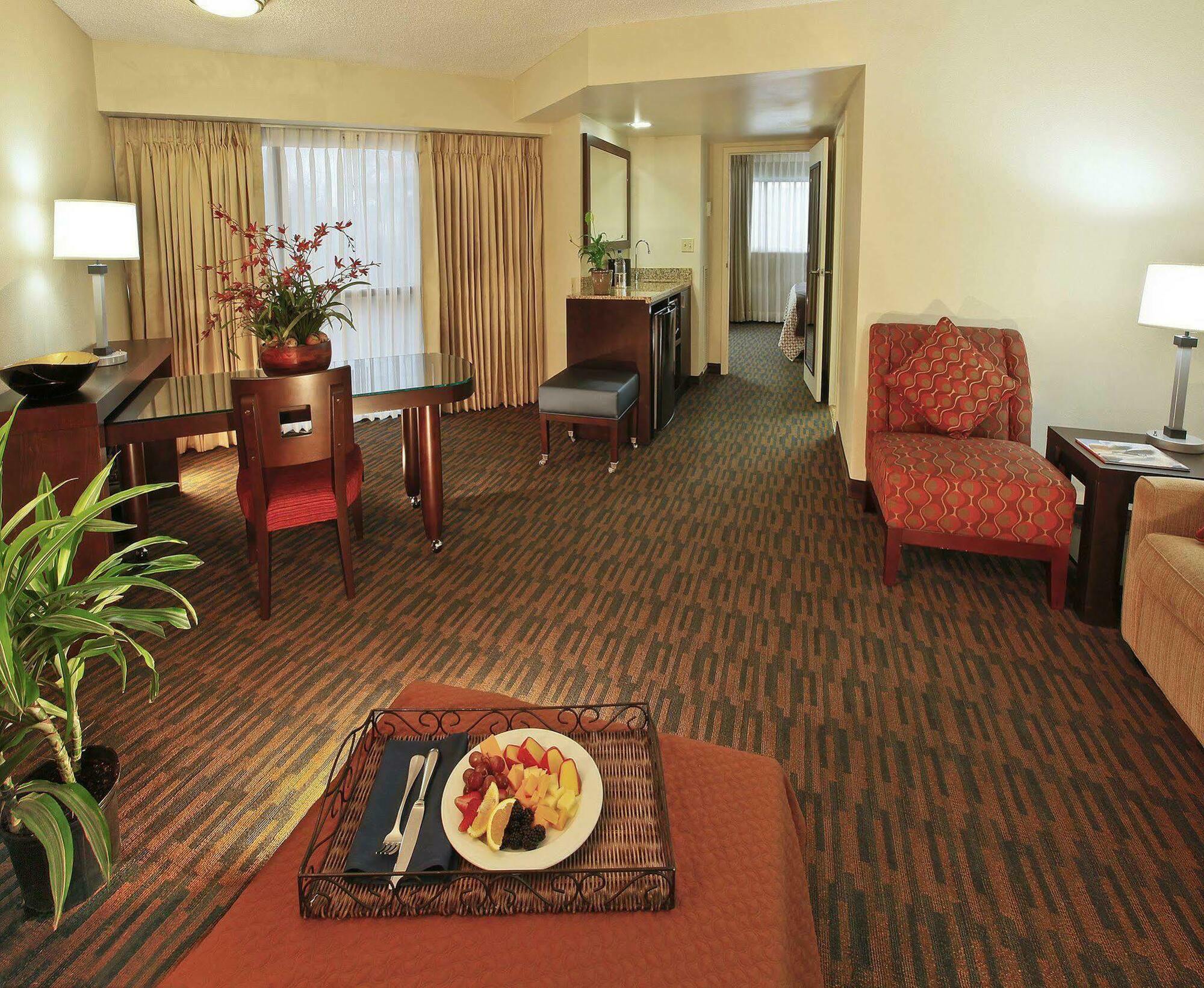 Embassy Suites By Hilton Seattle - Tacoma International Airport Tukwila Pokoj fotografie